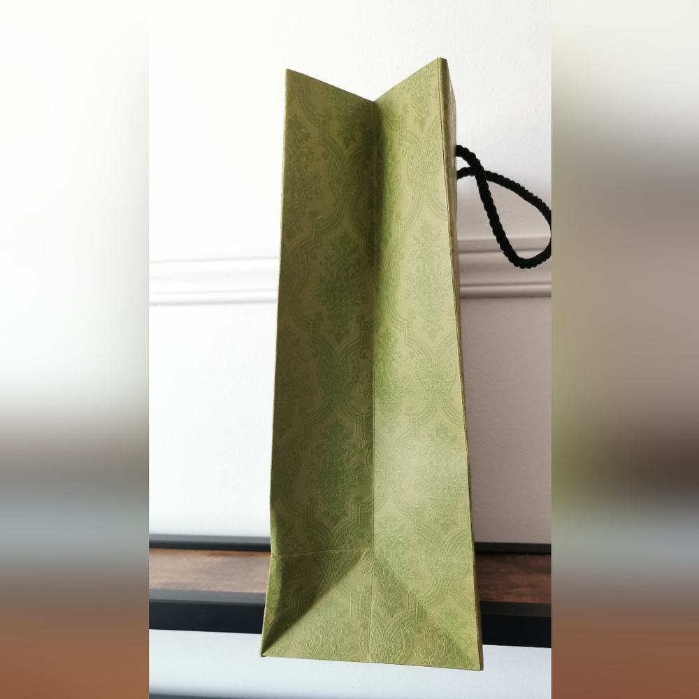 Gucci Olive Textured Shopping Bag - Picture 2 of 7